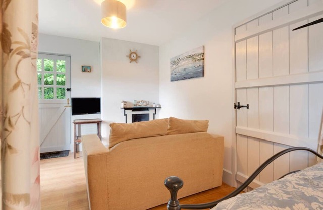 Bocs Bach ( Little Box)