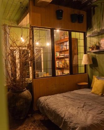 Boeken kot, charming apartment via tinykot