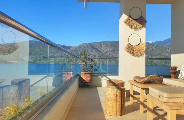 Boho Beach House in Itea- Delphi