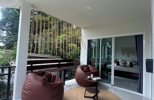 Boho House 2 mn DeviDeli Hin Kong 4K Tv AC