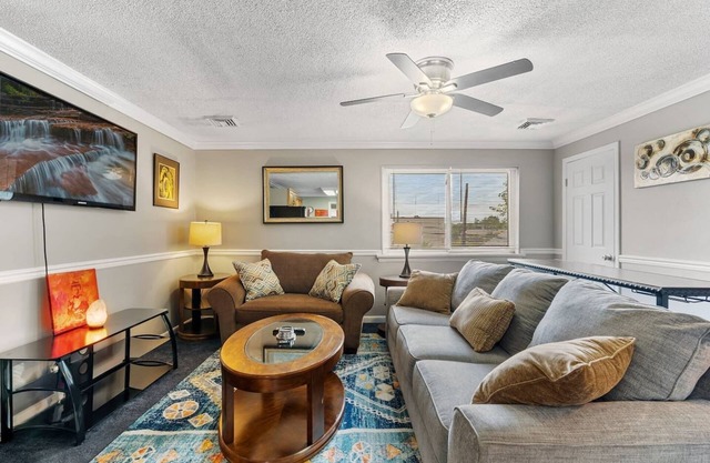 Boho-Style 2B/1B by the Philadelphia Airport w/Nearby Parking Spot!