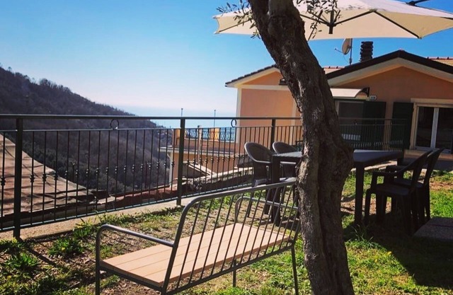 Bonaventura Holiday Home - Country house with a sea view