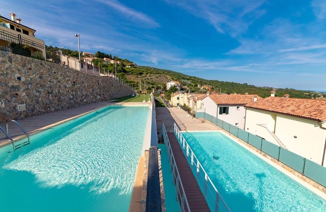 Borgo dei Fiori - relax and sea view with swimming pool
