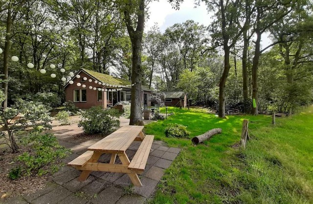 Boshuisje Doldersum: omheinde tuin en uniek uitzicht