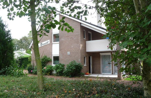 Boszicht 1 aan de Kust luxury apartment 4 people. Beach 800 mtr