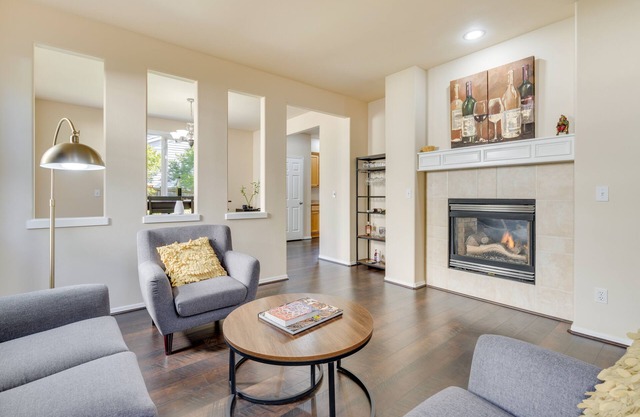 Bothell Retreat: Home Gym, Fireplace & More!