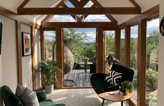 Boutique garden apartment with decking and views