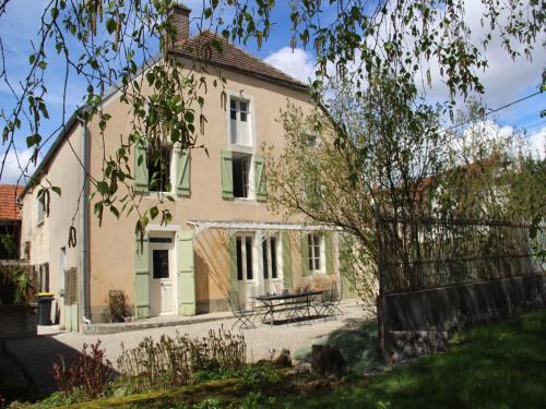 Boutique Holiday Home in Bouix with Garden