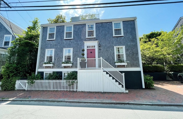 BoutThyme is located in historic downtown Nantucket with modern amenities.