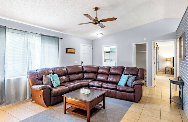 BR Tropical Oasis in Port St Lucie