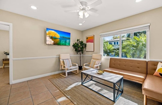 Brand New Apartment Close to Beach and Downtown!