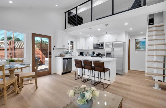 Brand new Cottage, putting green, private patio