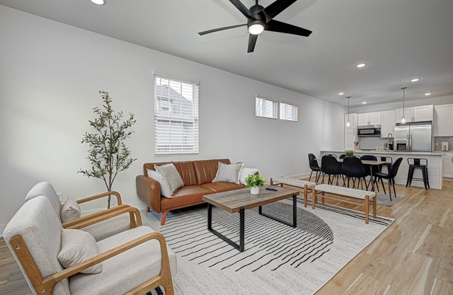 Brand New Indy Home Mins Away From Downtown & Broad Ripple: An Epic Indy Getaway