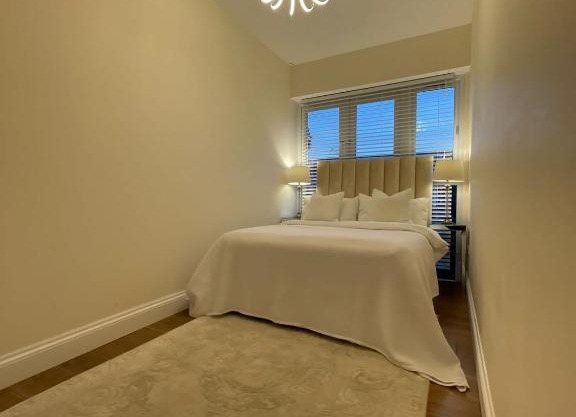 Brand New Modern Flat