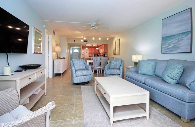 Breakers West B5 Beach side condo with pool