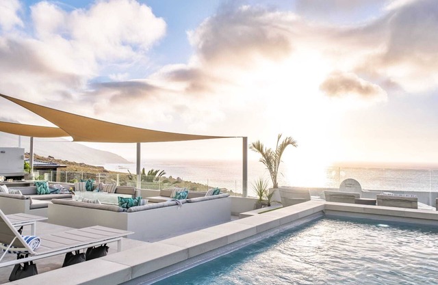 Breathtaking Coastal Villa Atlantic Horizons