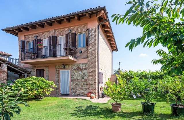 Bricco dei Ciliegi by Interhome