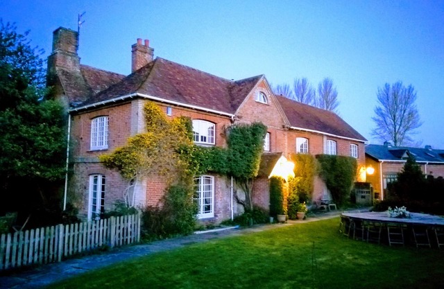 Bridge Farmhouse - Eight En suite bedrooms