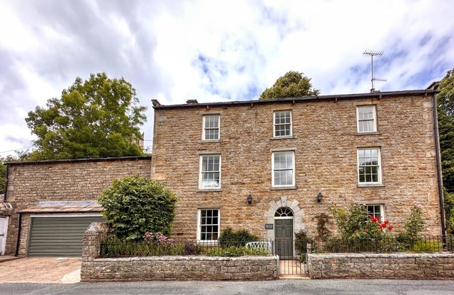 Bridge House