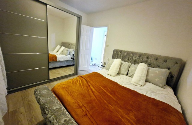 Bright 2 bed maisonette flat in Romford