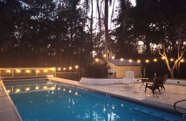 Bright and Spacious Pool Home - 5 Mins to Stadium!