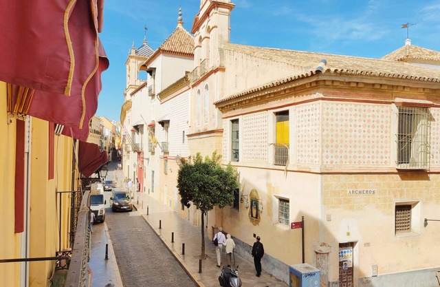 Bright Apartment at Santa Cruz 6 people Parking Optional