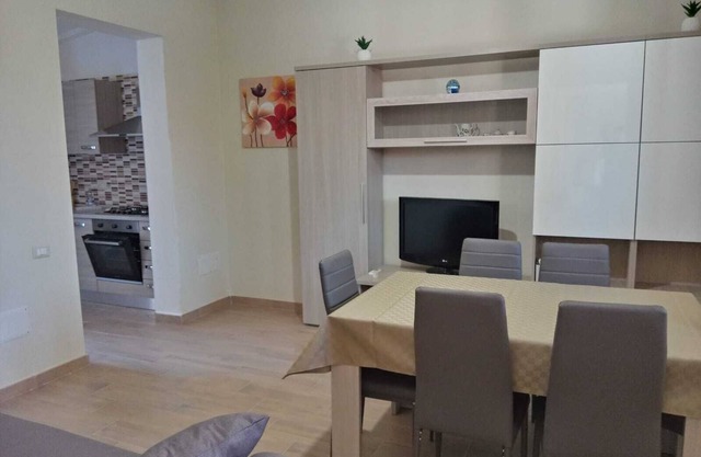 Bright Apartment with Terrace Cin Code IT092080C2000Q2483