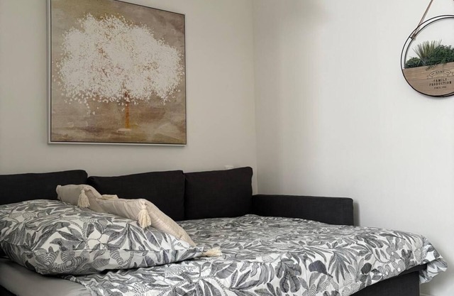 Bright, cozy apartment in the heart of Toulouse-all comforts