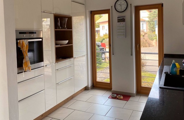 Bright house with terrace and floor for rent