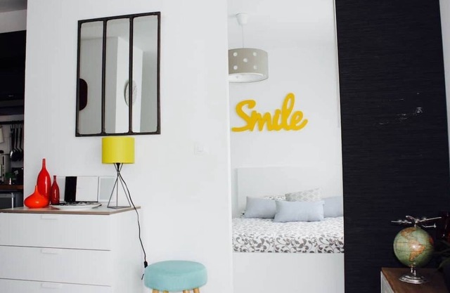 Bright, pleasant apartment.