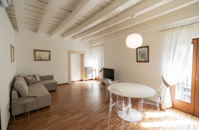 Bright Residenza Marconi 2, 200 meters from the Arena