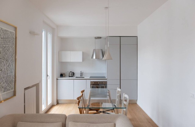 Bright Two-Room Apartment with Terrace - Mirable PM