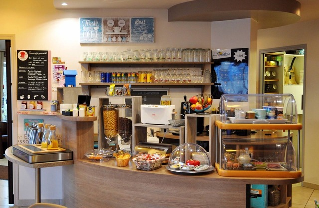 Brit Hotel Azur - Cholet