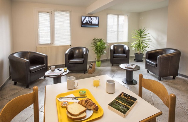 Brit Hotel Deltour Essentiel Mende