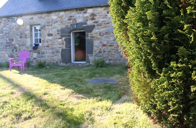 BRITTANY FINISTERE CROZON PENTY SPACIOUS AND LUMINOUS