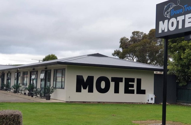 Brown Trout Motel