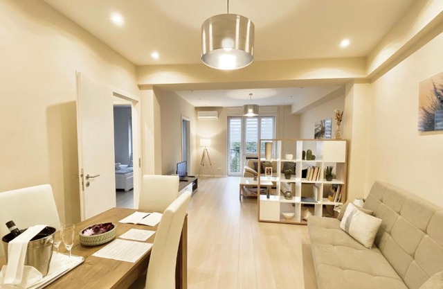 Budapest Hideout in Style with free parking - Luxury Apartment