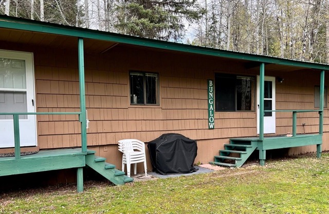 Bungalow @ Seven Timbers-Family retreat in beautiful setting with lake access