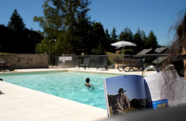 Cévenol gîte for 6/8 people with swimming pool at Barre des Cévennes in Lozère