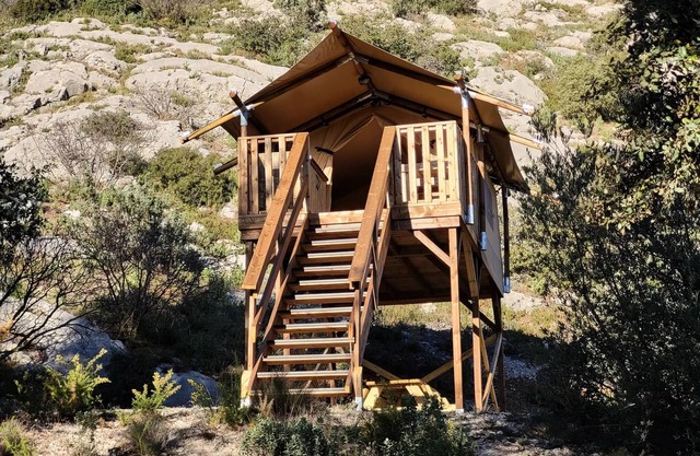 Cézanne" perched lodge 2 persons