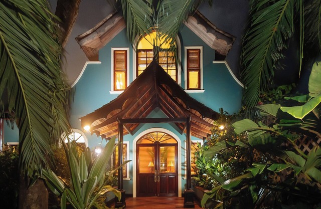 C'est la Vie 3-bedroom Family Friendly Luxury Villa