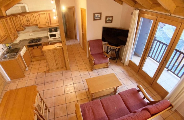 C11 - Apartamento Casa Llorgodo 2 - Villmor
