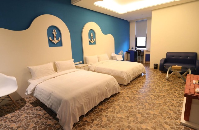 C301 Family room ( Section of Ximen Road, beside Blueprint Culture & Creative Park)