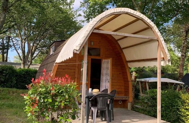 Cabane 4 étoiles - Piscine - eeedch