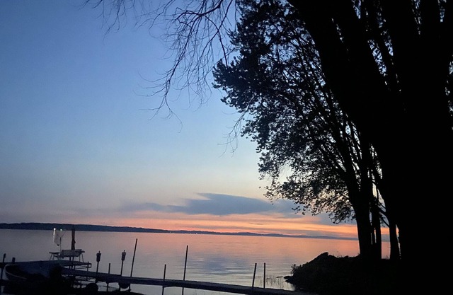 Cabin on Lake Puckaway!!