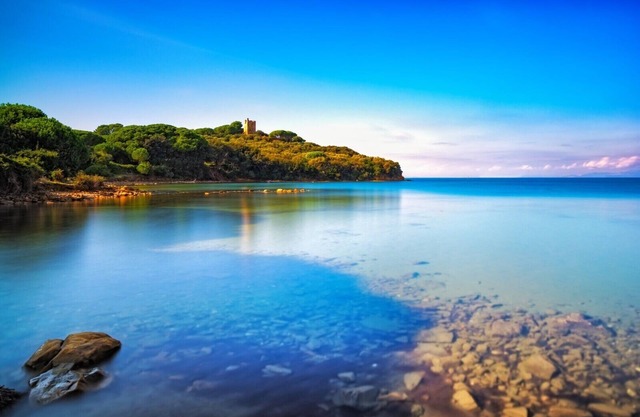 Cala Dei Pirati. nGarden cottage with sea view on the Tuscan archipelago