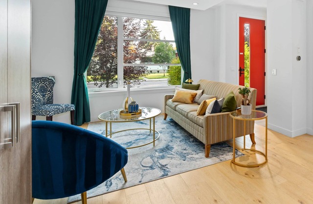 Calgary Grand Retreat| Sleeps 16|8BR, 8BA