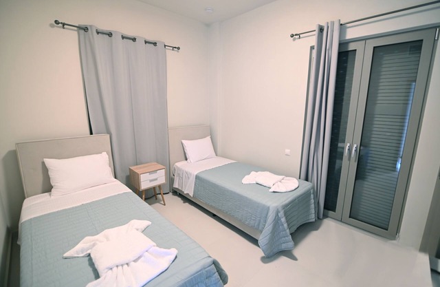 Cameo Island 2 Bedroom Apartment