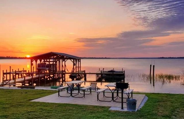 Camp St. Cabanas Unit 3 on Lake Dora