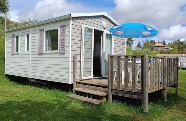 Camping 3 étoiles - Piscine - ccbaded